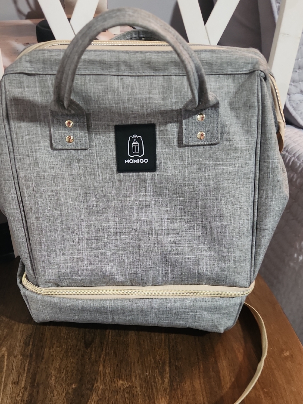 Momigo Gray Breast Pump Backpack Tote - Versatile Travel & Everyday Bag